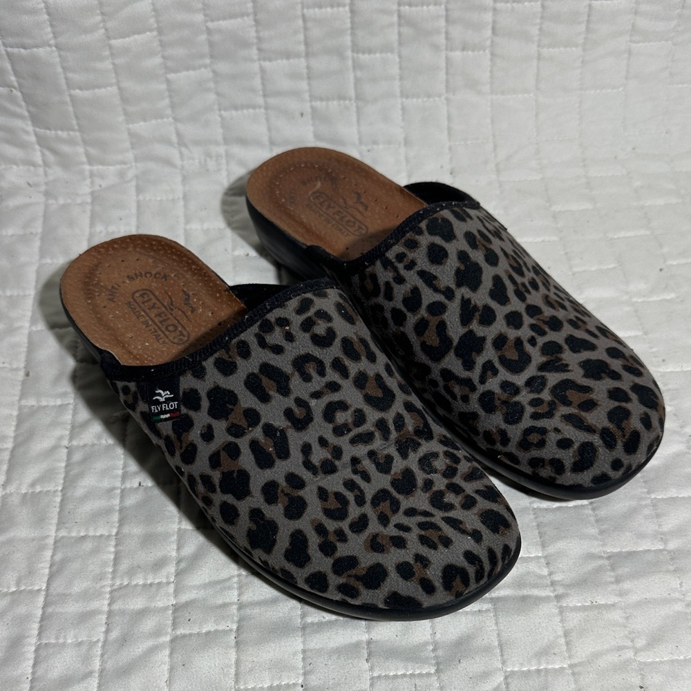Fly Flot Leopard Print Slip-On Slippers EU 39